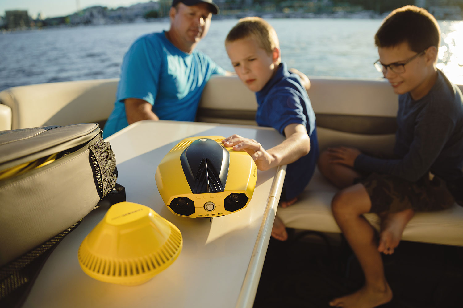 Cool Water Gadgets to Explore the Ocean Like a Pro!